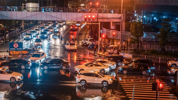 交通違章抓拍 交通違章抓拍